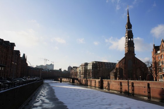 Hamburg_canal
